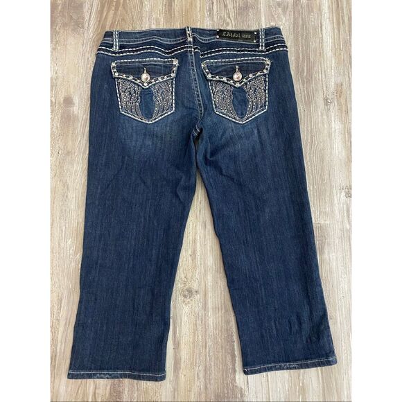 LA Idol Mid Rise Capri Jeans Rhinestone Embroidered Women’s Junior’s Sz 15 - Picture 5 of 7